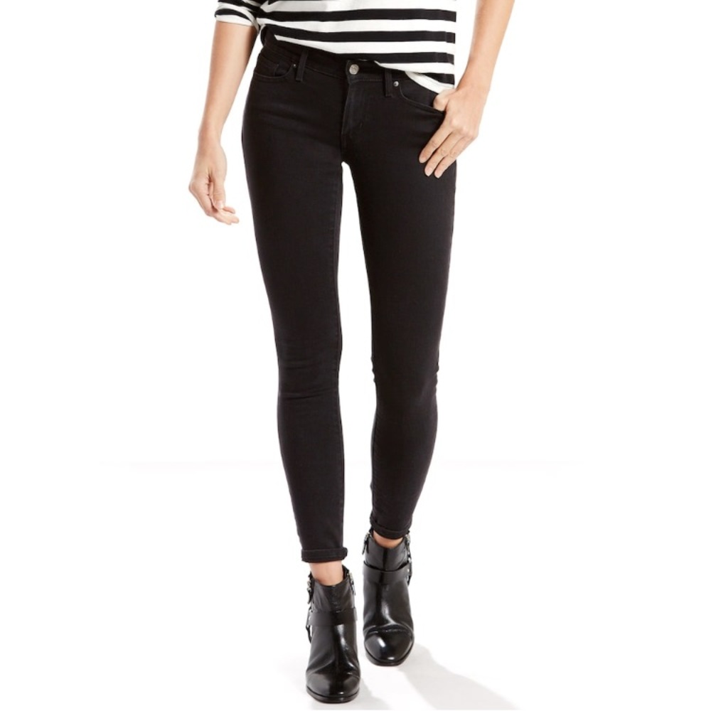 NWT Levi's 535 super skinny black jeans